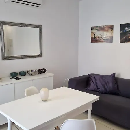Basic Mansion Mandalina * Sibenik