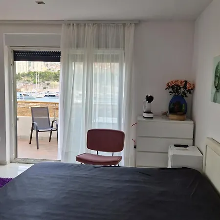 Apartment Basic Mansion Mandalina *