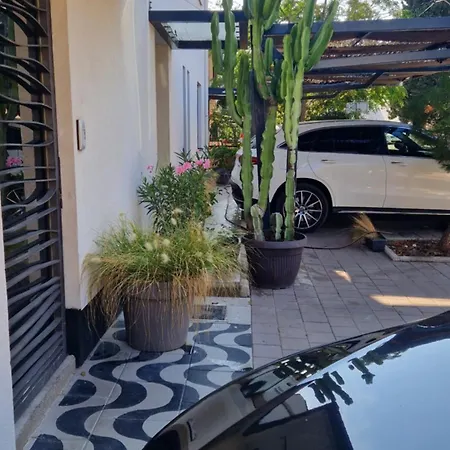 Basic Mansion Mandalina Apartment