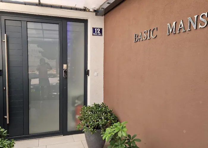 Basic Mansion Mandalina * 希贝尼克