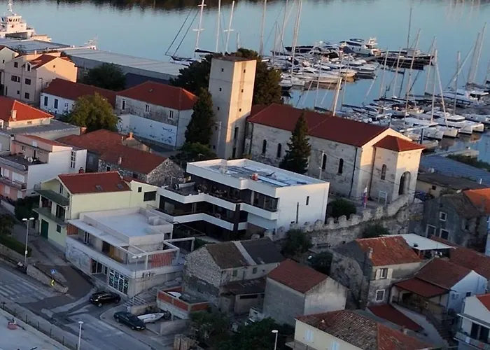 Basic Mansion Mandalina Apartment Sibenik