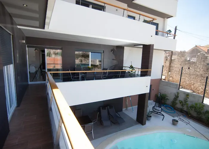 Basic Mansion Mandalina *