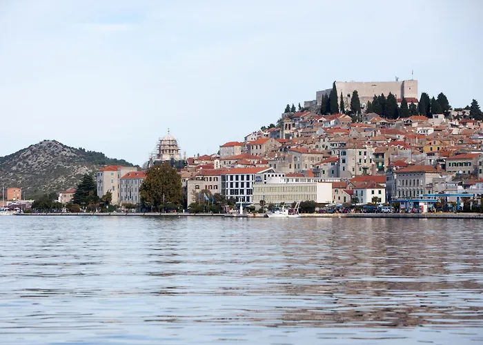 Basic Mansion Mandalina 公寓 *