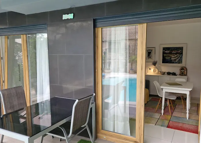 Basic Mansion Mandalina 公寓