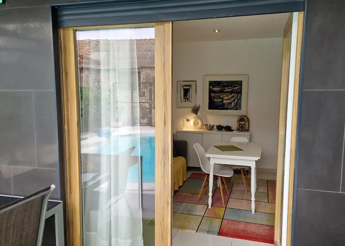 Basic Mansion Mandalina